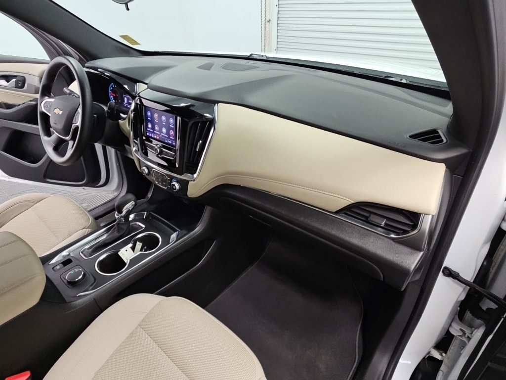 Used 2024 Chevrolet Traverse LS w/ Safety Package FWD image 37
