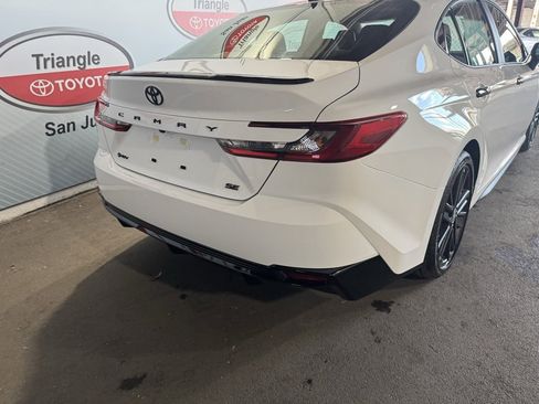 New 2026 Toyota Camry Hybrid image 18