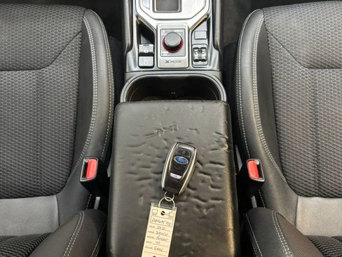 Used 2020 Subaru Forester Premium AWD/4WD image 23