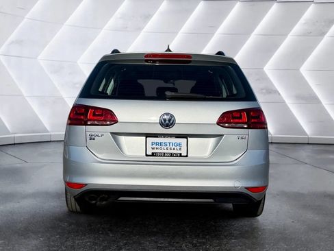 Used 2017 Volkswagen Golf SE FWD image 7