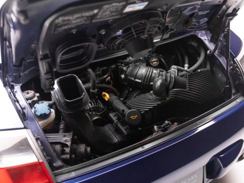 Used 2004 Porsche 911 Targa RWD image 39