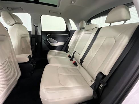 Used 2020 Audi Q3 2.0T Premium w/ Convenience Package image 25