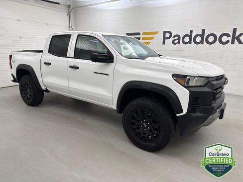 Certified 2024 Chevrolet Colorado Trail Boss w/ Technology Package AWD/4WD image 7