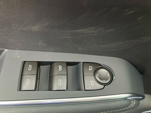 New 2026 GMC Acadia Elevation w/ Elevation Premium Package image 13