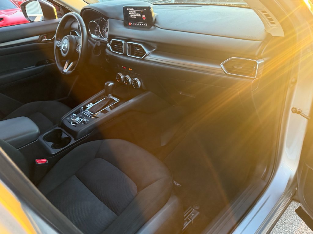 Used 2019 MAZDA CX-5 Sport FWD image 18