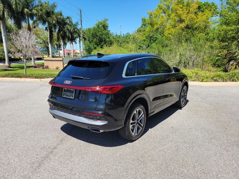 Certified 2025 Audi Q5 Premium AWD/4WD image 4