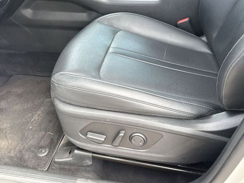 Used 2021 Kia Sorento S w/ Panoramic Sunroof Package AWD/4WD image 18