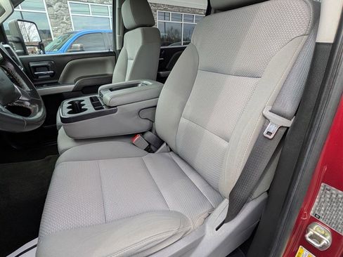 Used 2018 Chevrolet Silverado 3500 LT w/ LT Convenience Package image 17