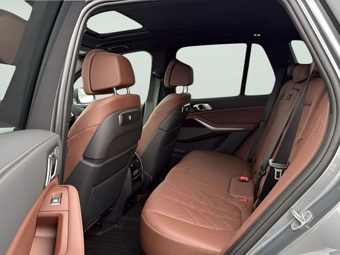 Used 2026 BMW X5 xDrive50e w/ Climate Comfort Package image 29