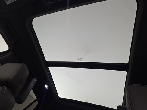 Used 2021 GMC Yukon Denali w/ Denali Ultimate Package image 35