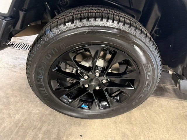 Used 2022 Jeep Wrangler Unlimited Sahara AWD/4WD image 20