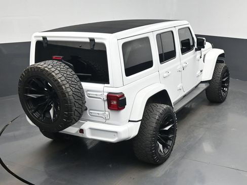Used 2021 Jeep Wrangler Unlimited Sahara image 43