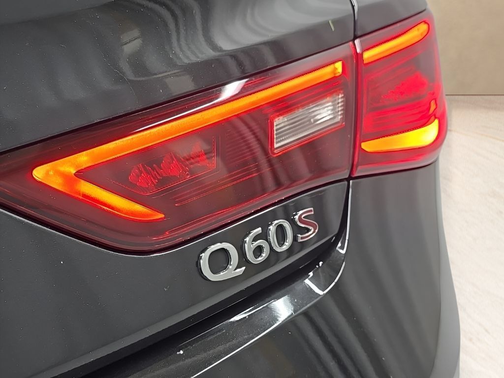 Used 2022 INFINITI Q60 Red Sport 400 w/ Cargo Package AWD/4WD image 40