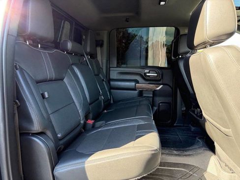 Used 2023 Chevrolet Silverado 3500 High Country image 21