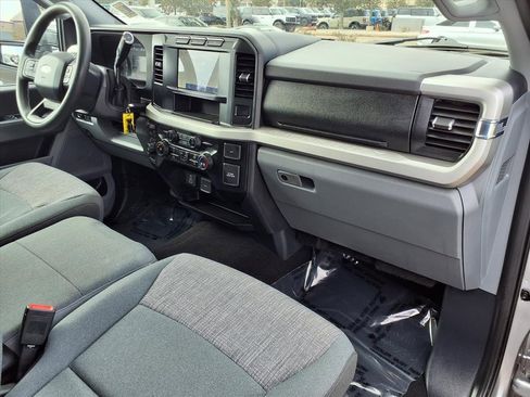 Certified 2024 Ford F350 XLT image 28
