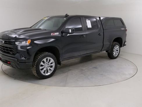 Used 2022 Chevrolet Silverado 1500 LT Trail Boss w/ Convenience Package II image 19