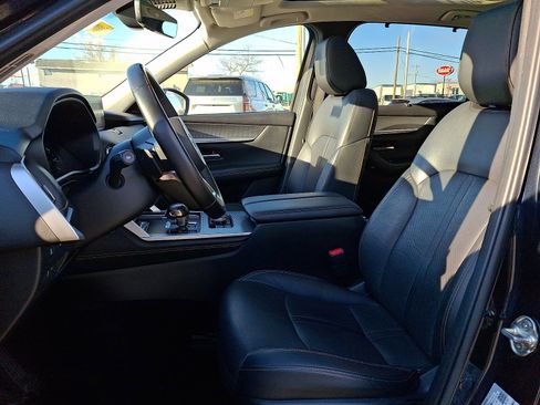 Used 2024 MAZDA CX-90 3.3 Turbo w/ Premium Package image 13