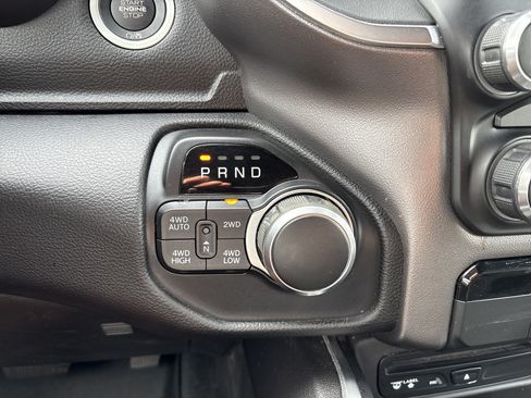 Used 2019 RAM 1500 Big Horn AWD/4WD image 30