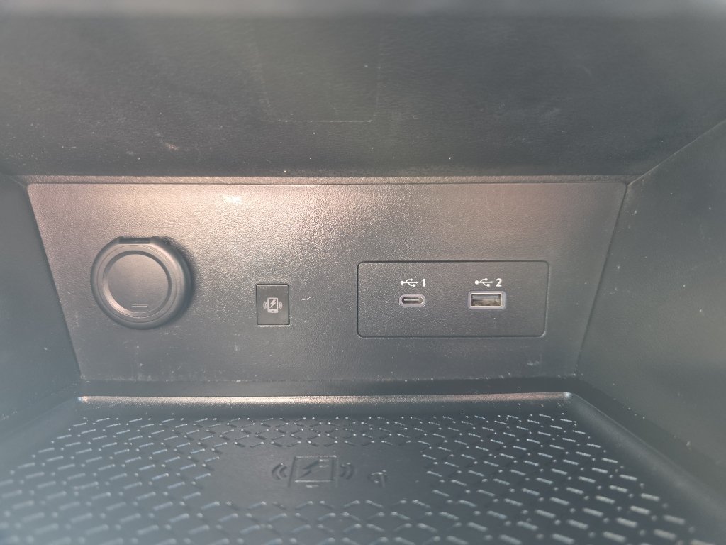 Used 2023 Nissan Pathfinder SL w/ Lighting Package (N92) FWD image 30