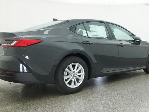 New 2026 Toyota Camry LE image 25
