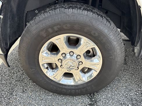 Used 2025 RAM 2500 Big Horn AWD/4WD image 10