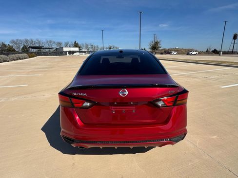 Used 2020 Nissan Altima 2.5 SR image 12