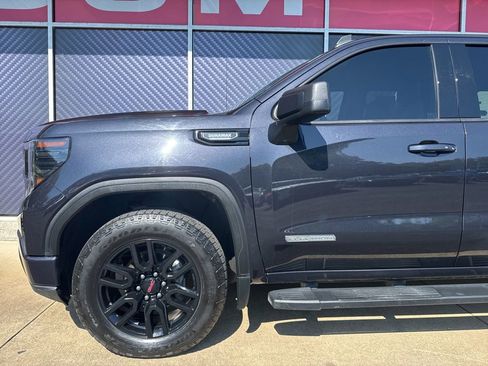 Used 2023 GMC Sierra 1500 Elevation AWD/4WD image 16