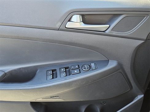 Used 2019 Hyundai Tucson Ultimate w/ Cargo Package image 26