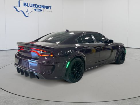 Used 2022 Dodge Charger SRT Hellcat w/ Harman/Kardon Audio Group RWD image 5
