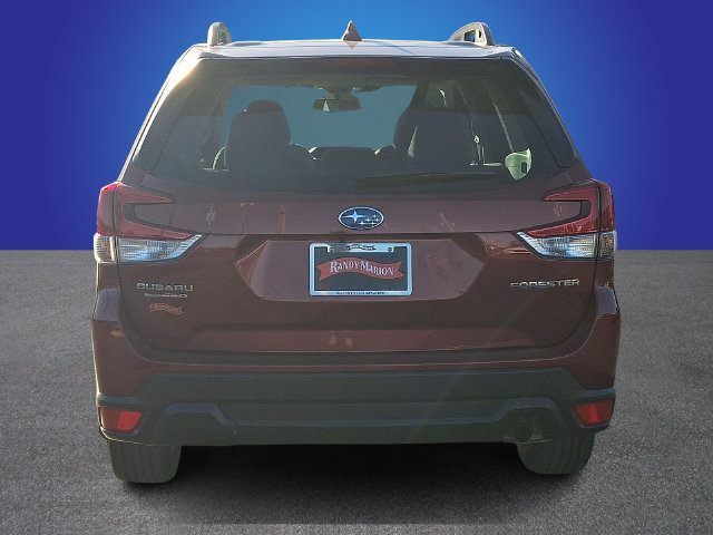 Certified 2023 Subaru Forester Premium AWD/4WD image 6