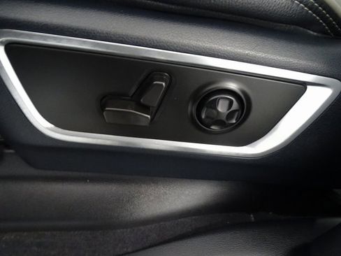 Used 2022 RAM 1500 Limited image 3