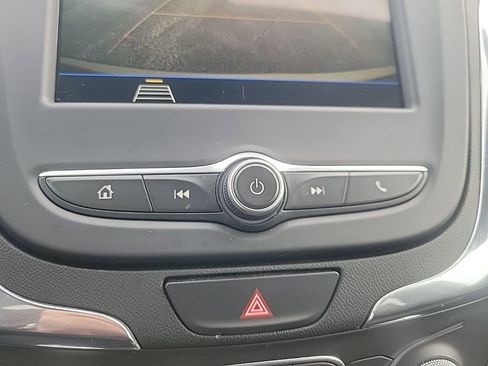 Certified 2019 Chevrolet Equinox LT image 17