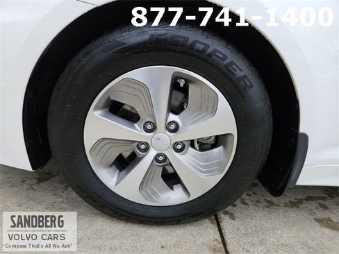 Used 2016 Kia Optima Hybrid w/ Hybrid Convenience Package image 9