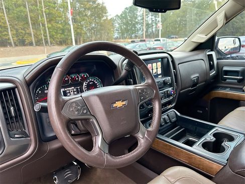 Used 2015 Chevrolet Silverado 1500 LTZ w/ LTZ Plus Package image 10