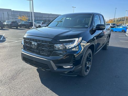 New 2026 Honda Ridgeline Black Edition image 4