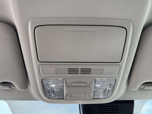 Used 2019 Honda Accord LX image 29