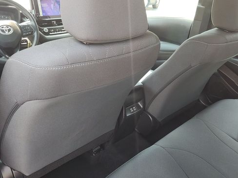 Used 2024 Toyota Corolla LE FWD image 20