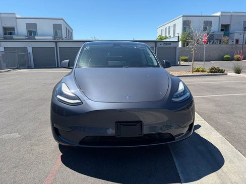 Used 2020 Tesla Model Y Long Range AWD/4WD image 3