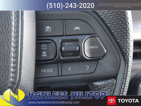 Certified 2024 Toyota Tacoma SR5 AWD/4WD image 27