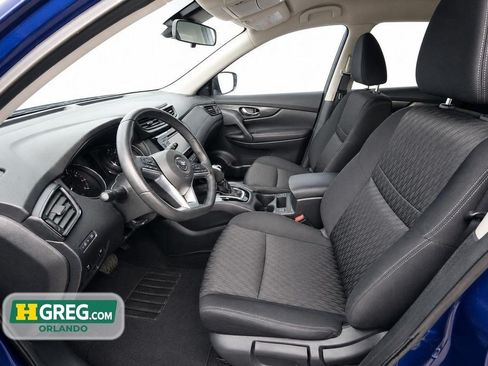 Used 2019 Nissan Rogue S w/ Special Edition Package FWD image 10