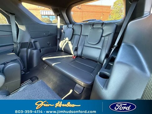 New 2026 Ford Explorer ST-Line w/ ST-Line Street Pack image 8