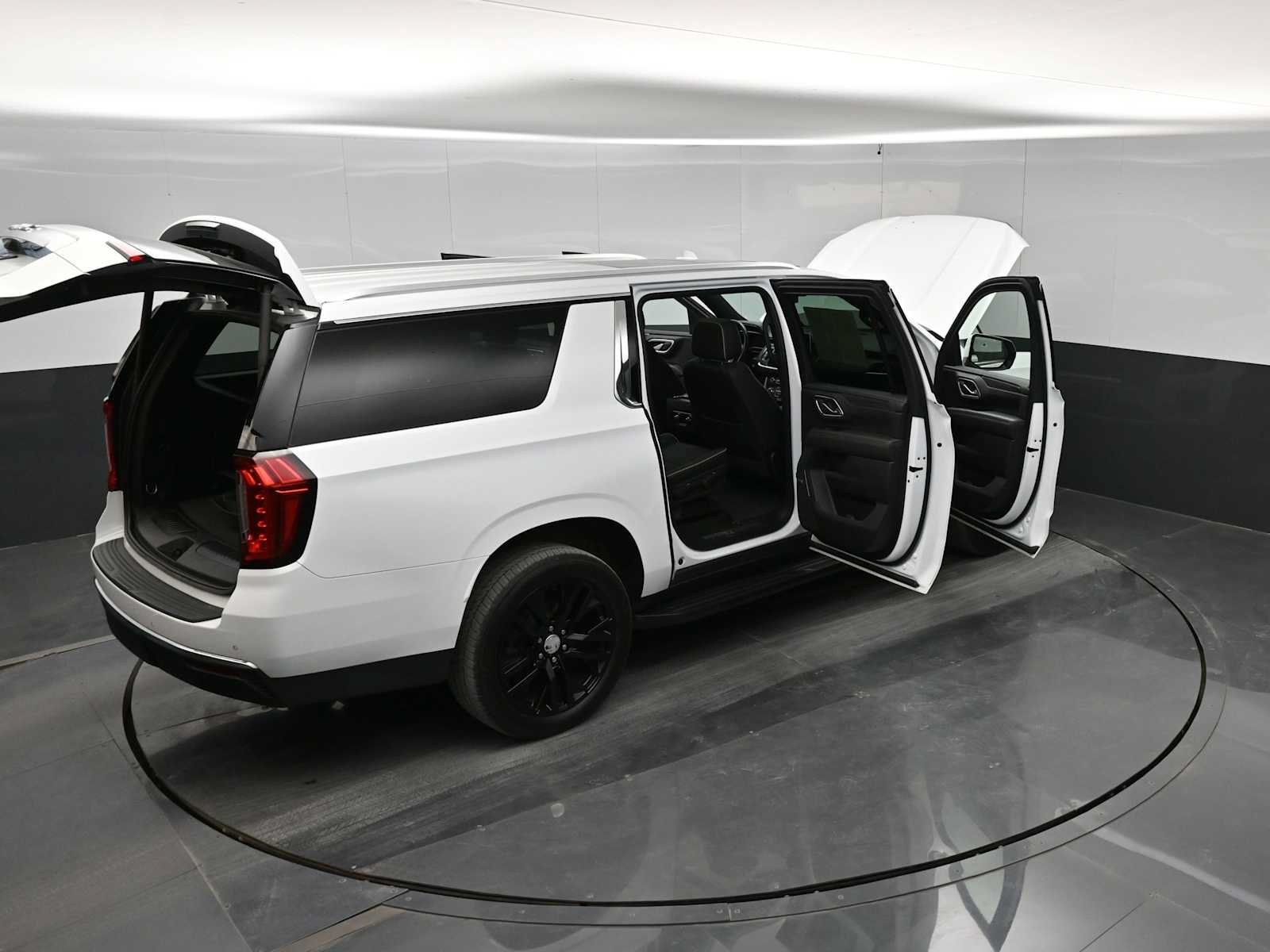 Used 2022 GMC Yukon XL SLT w/ SLT Premium Package AWD/4WD image 44