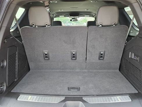 Used 2025 Chevrolet Tahoe Premier image 27