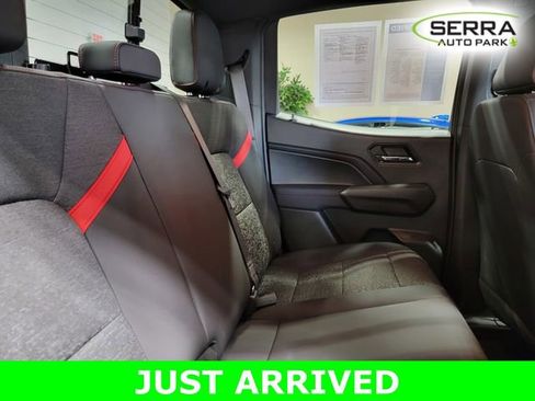 Certified 2024 Chevrolet Colorado Z71 w/ Z71 Convenience Package 2 image 13