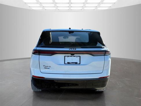 Used 2024 Jeep Wagoneer Launch Edition image 6