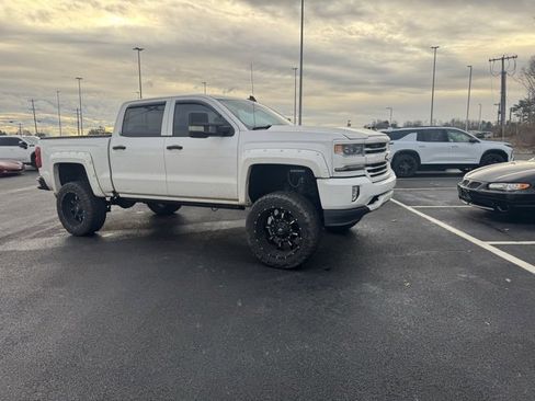 Used 2016 Chevrolet Silverado 1500 LTZ Z71 w/ LTZ Plus Package image 5