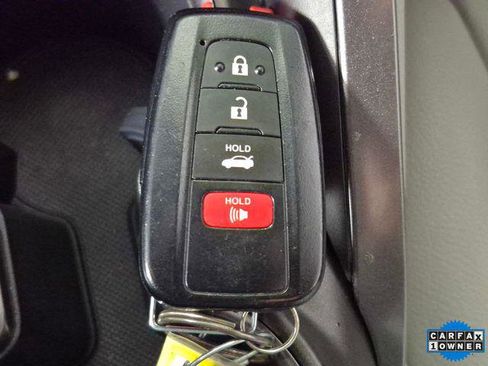 Certified 2023 Toyota Camry SE w/ Cold Weather Package image 27