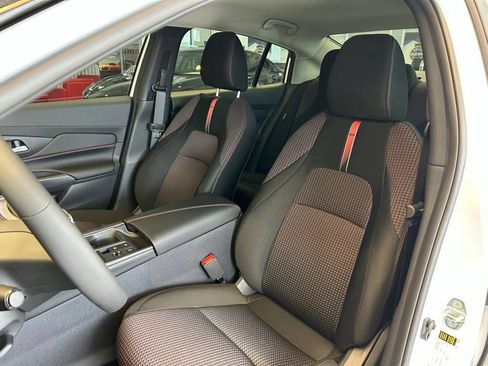 New 2026 Nissan Sentra SR w/ Floor Mat Package FWD image 19