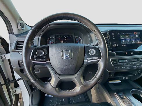 Used 2021 Honda Pilot Special Edition image 10