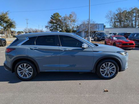 Used 2023 INFINITI QX50 Luxe image 2